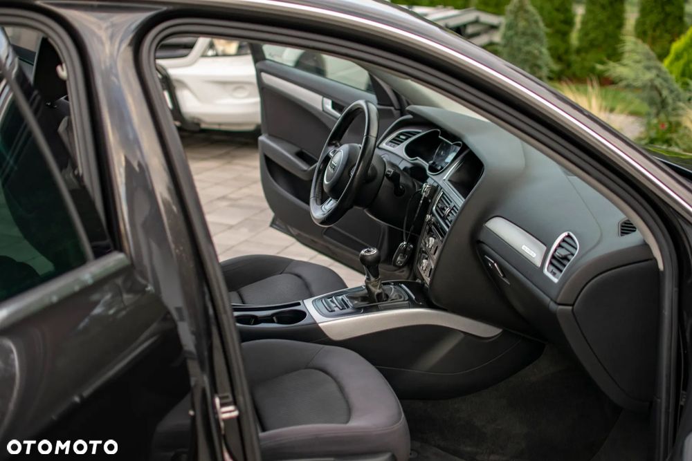 Audi A4 Avant - 36