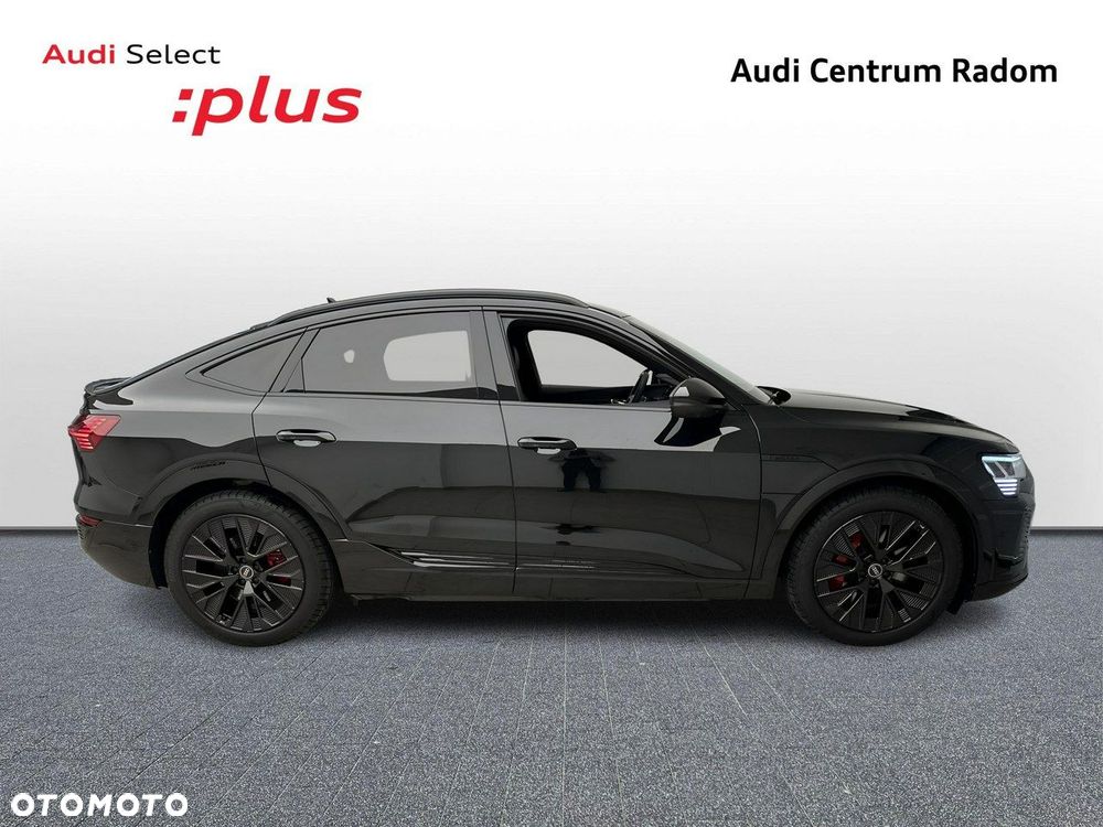 Audi Q8 Sportback e-tron - 6