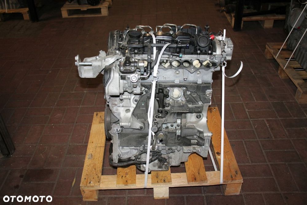 VOLVO V70 S80 XC70 V60 S60 XC60 XC90 V90 S90 SILNIK 2.0 D4 D4204T14 - 1