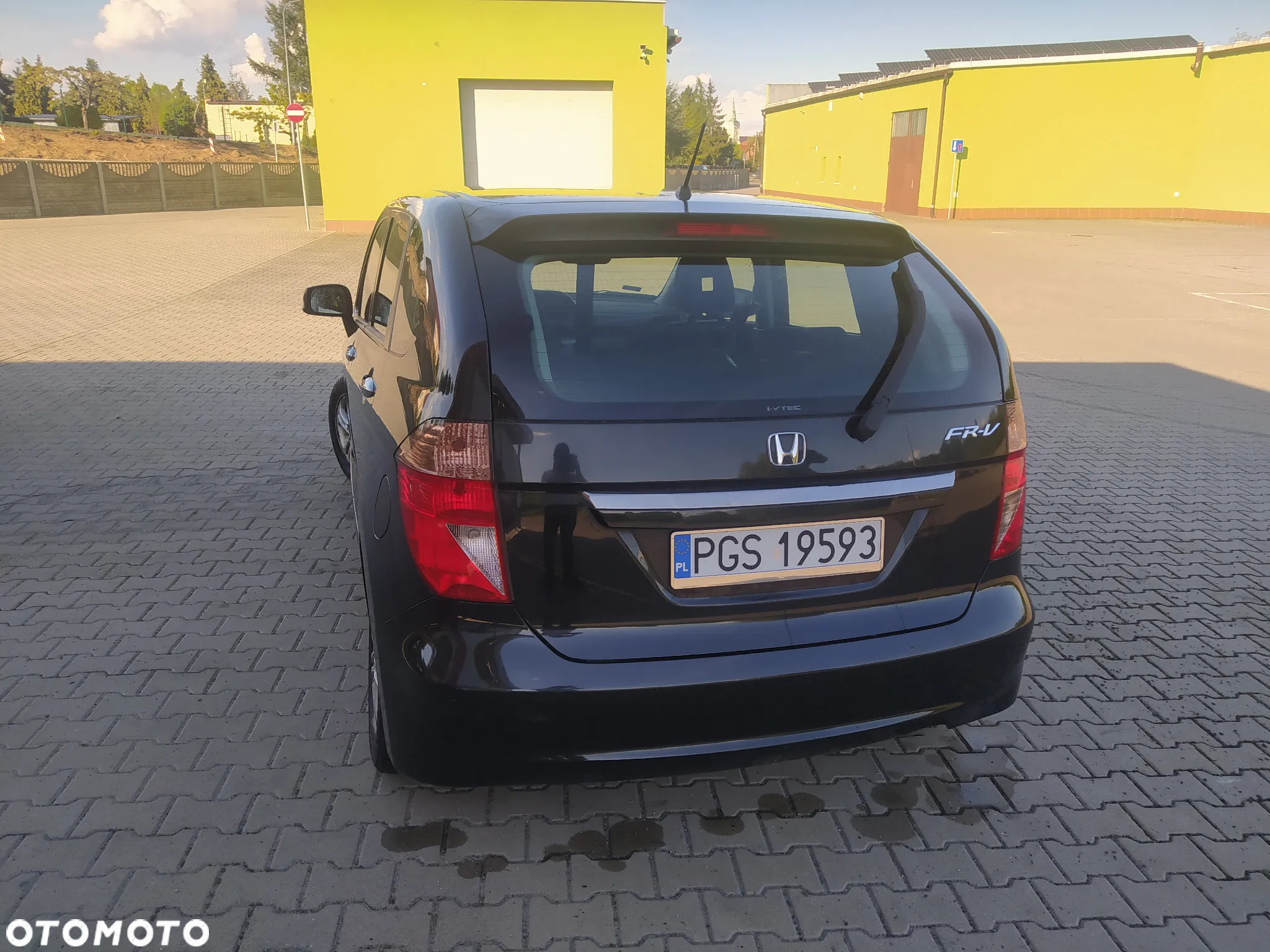 Honda FR-V 1.8 Comfort - 13