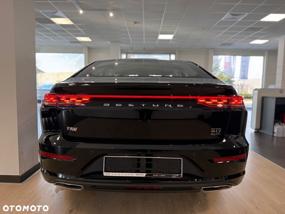 Bestune B70 2.0T Elegance - 5