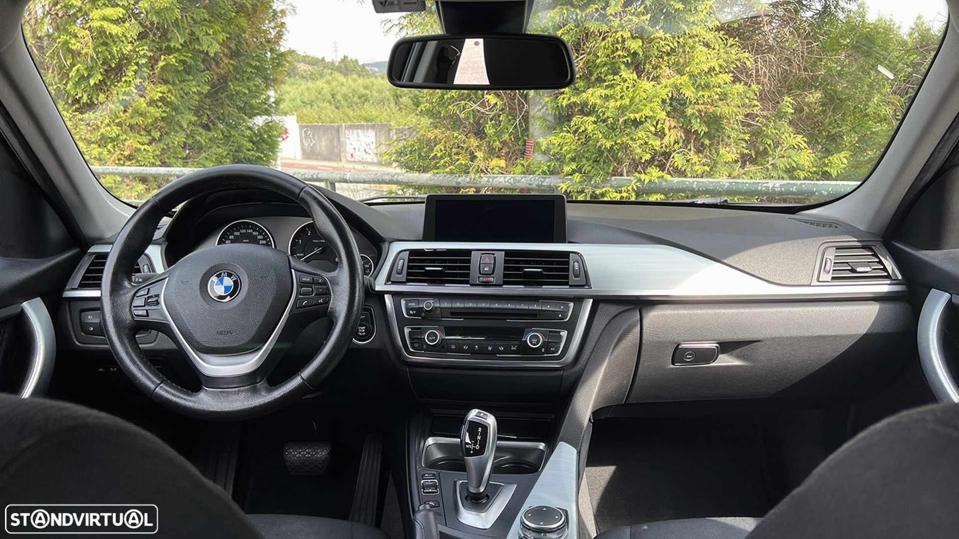 BMW 320 d Touring ED Line Luxury Auto - 17