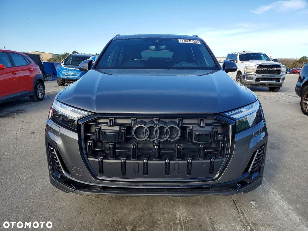 Audi Q7 - 6