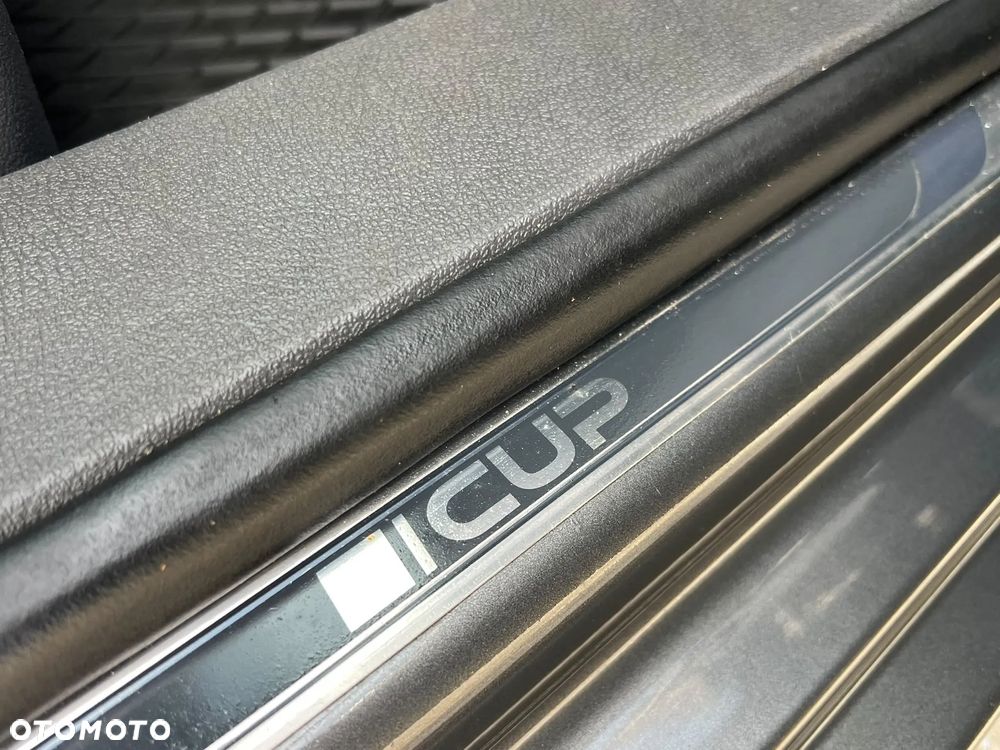 Volkswagen Touran 1.6 TDI DPF Cup - 20