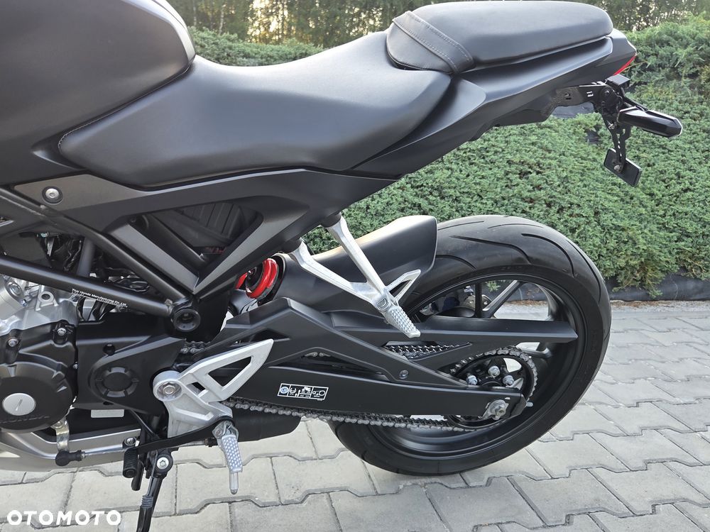 Honda CB - 34