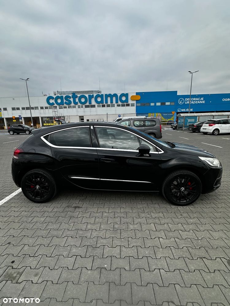 Citroën DS4 1.6 THP SportChic - 12