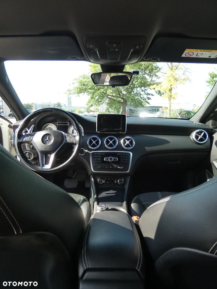 Mercedes-Benz Klasa A 180 CDI 7G-DCT Style - 35