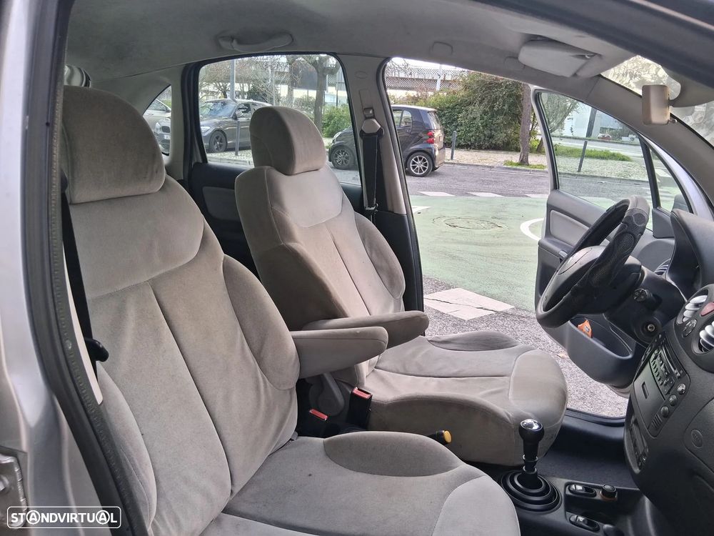 Citroën C3 1.4 HDi Exclusive - 5