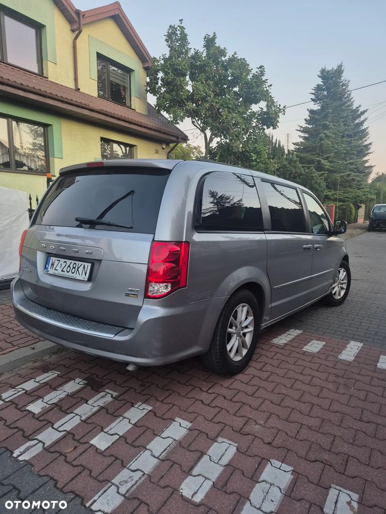 Dodge Grand Caravan 3.6 R/T - 11