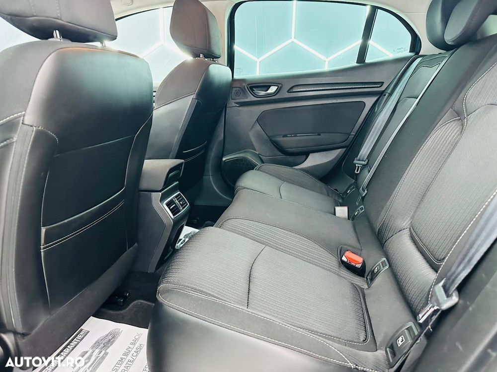 Renault Megane ENERGY TCe 130 LIMITED - 15