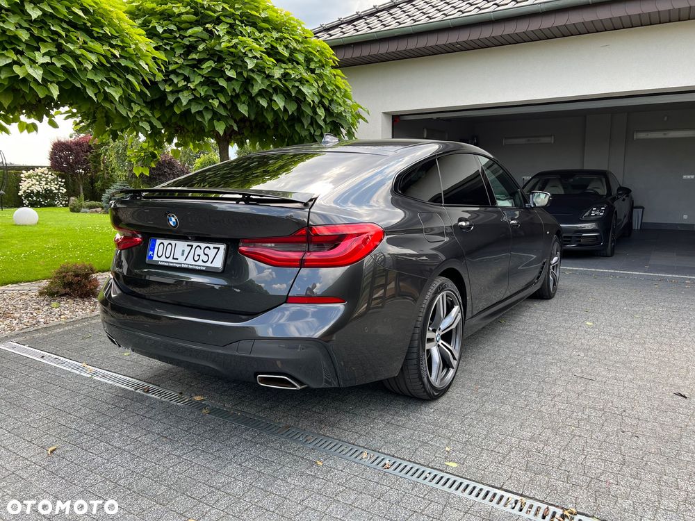 BMW 6GT - 11
