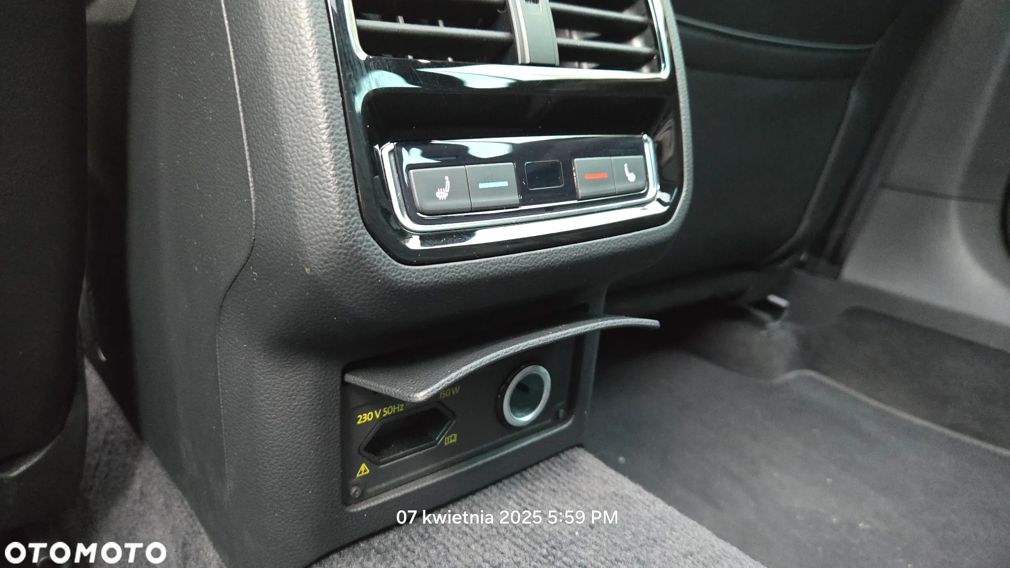 Volkswagen Passat 2.0 TDI BMT Highline DSG7 - 19
