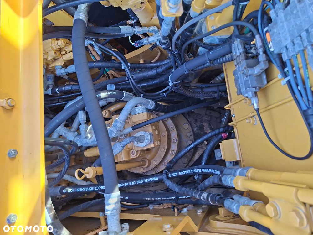 Caterpillar CAT 323 FL - 17