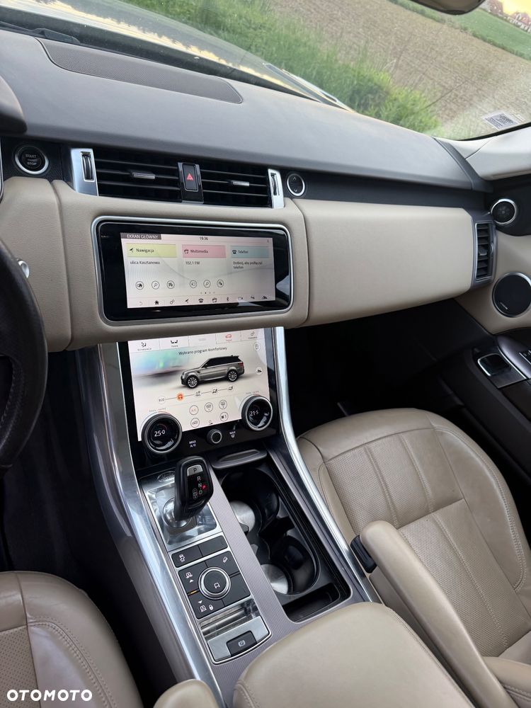 Land Rover Range Rover Sport D250 (SDV6) HSE - 16