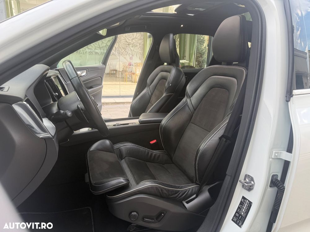 Volvo XC 60 D5 AWD R-Design - 7