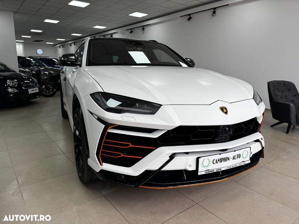 Lamborghini URUS Standard - 5