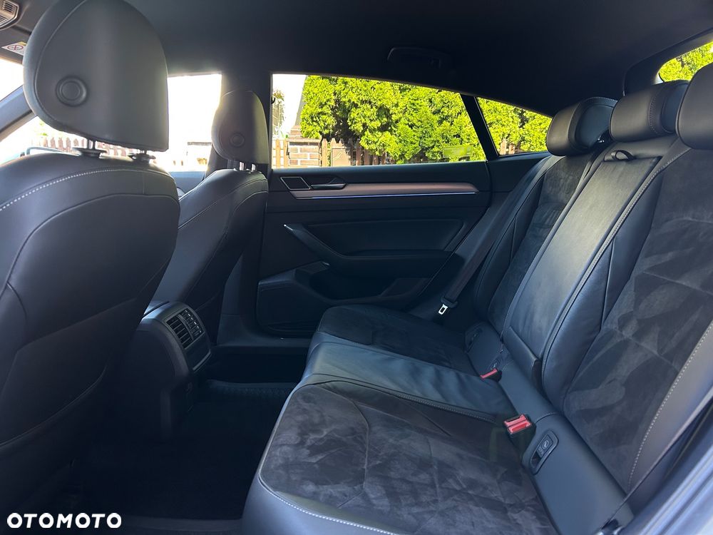 Volkswagen Arteon 2.0 TDI Bi-Turbo SCR 4Mot R-Line DSG - 33