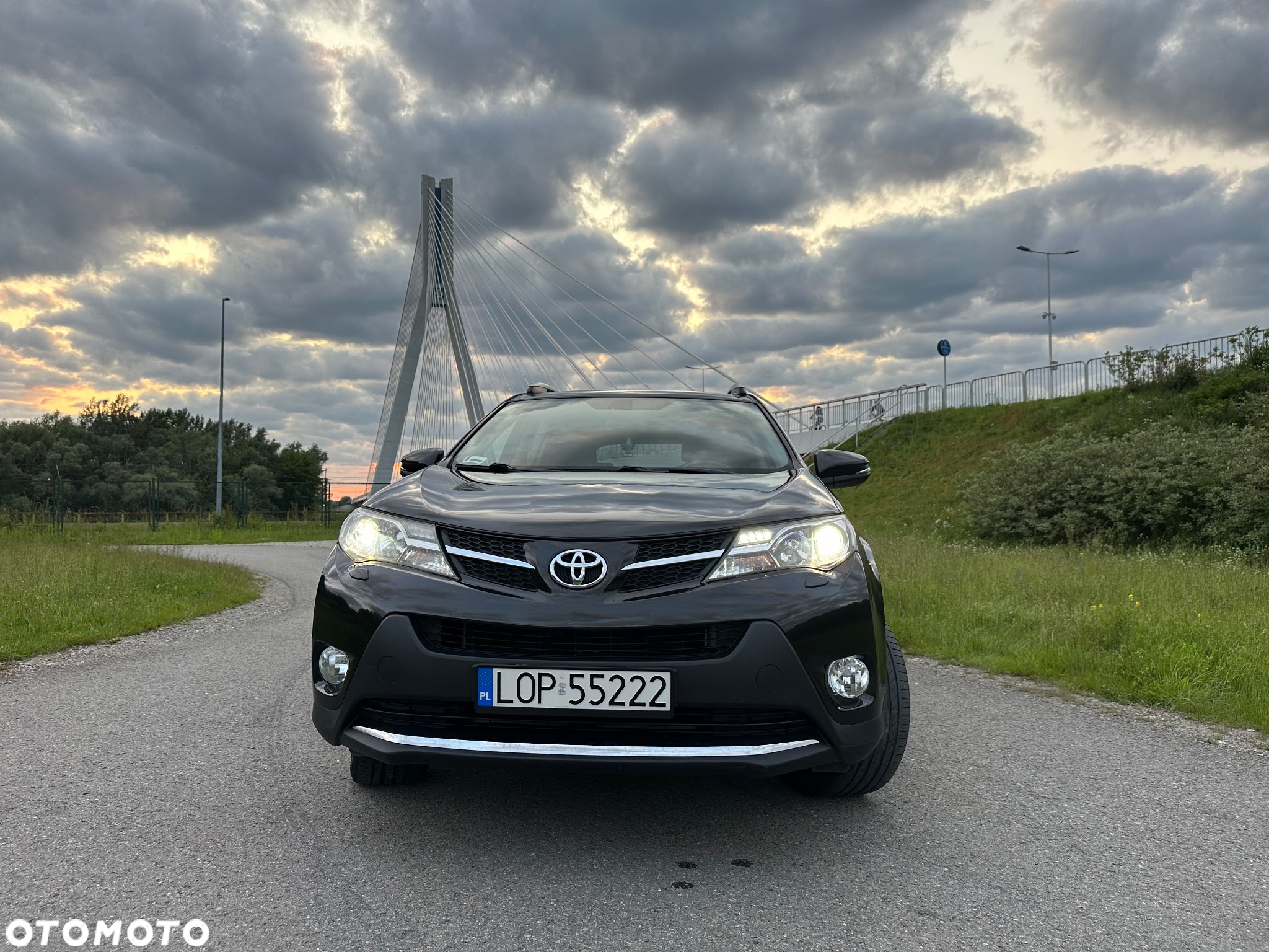 Toyota RAV4 2.0 Premium - 2
