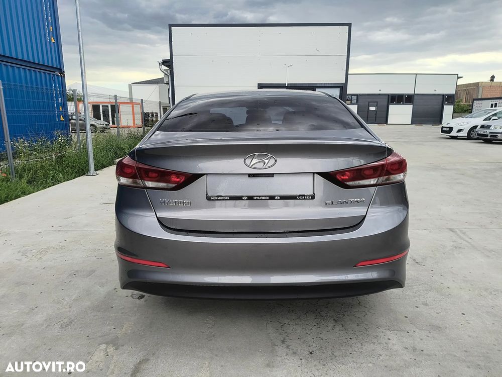 Hyundai Elantra 1.6 CRDI Highway - 7