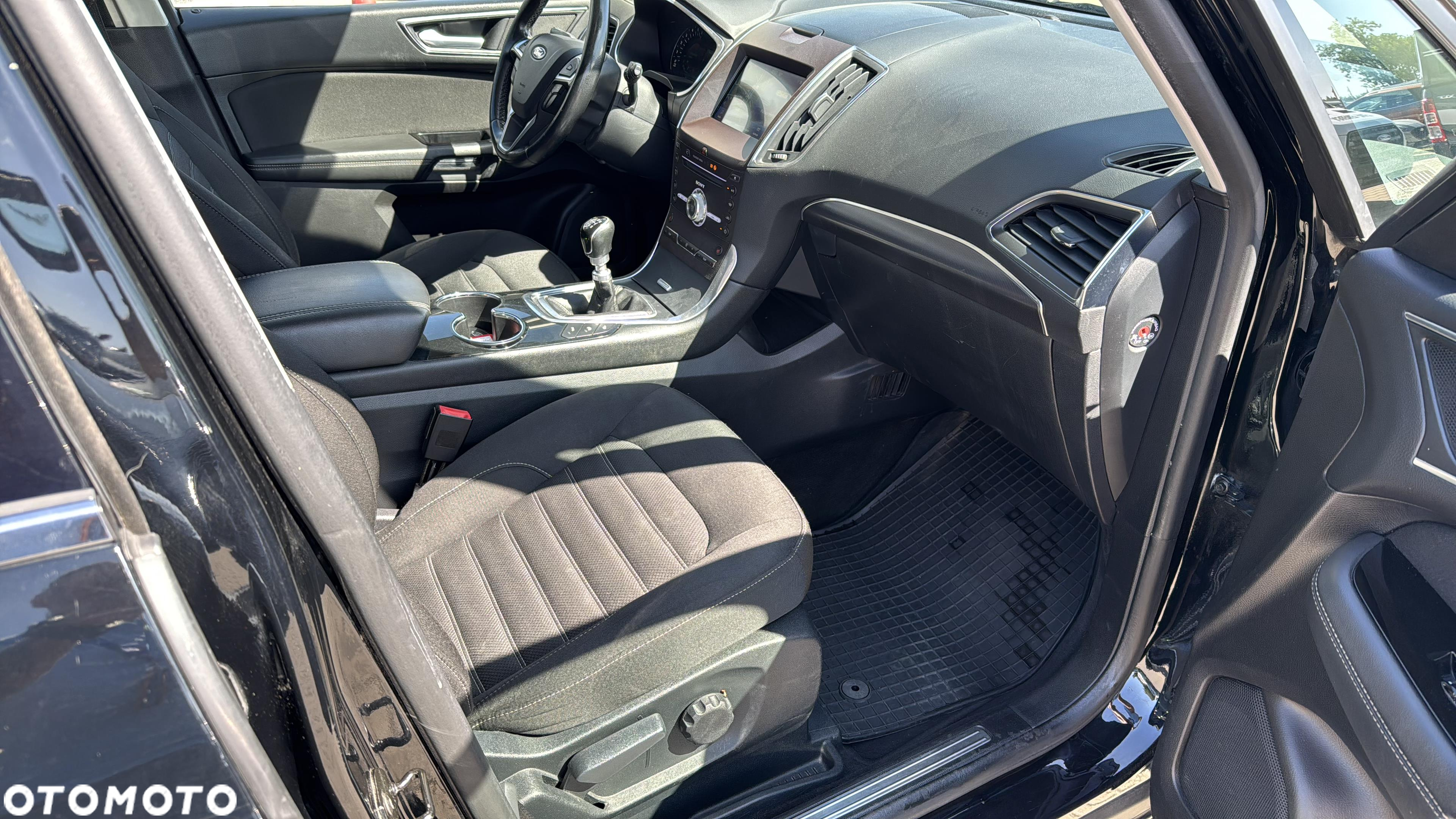 Ford Galaxy 2.0 EcoBlue Titanium - 32