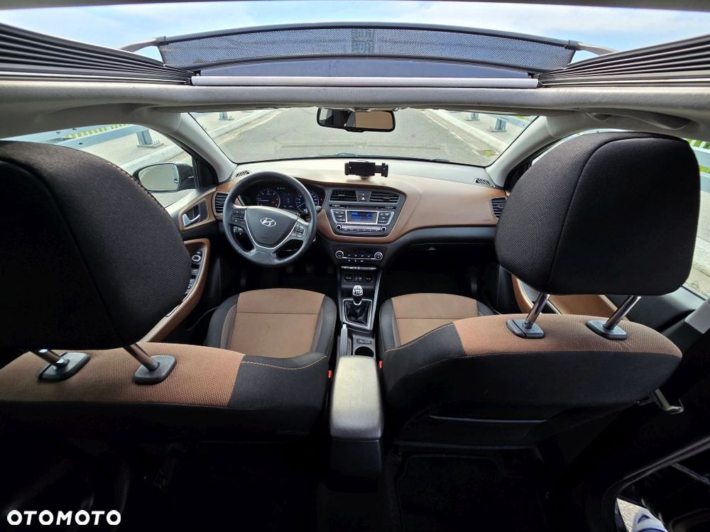 Hyundai i20 1.4 CRDi Style EU5 - 28