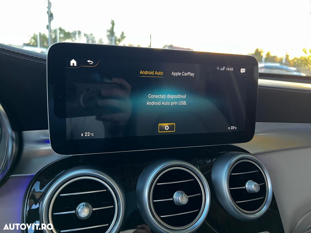 Mercedes-Benz GLC 300 de 4Matic 9G-TRONIC Exclusive - 28