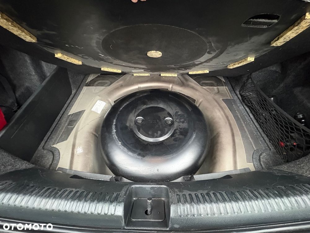 Volkswagen Jetta 1.4 TSI Comfortline - 26