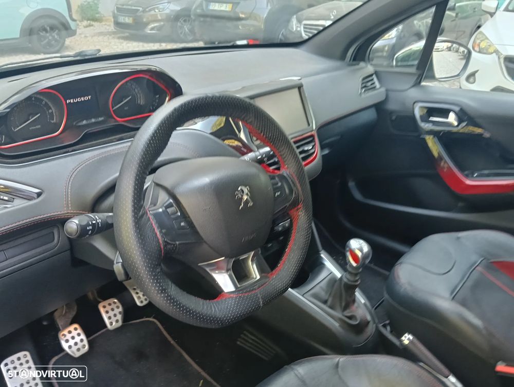 Peugeot 208 1.6 THP GTi Limited Edition - 13