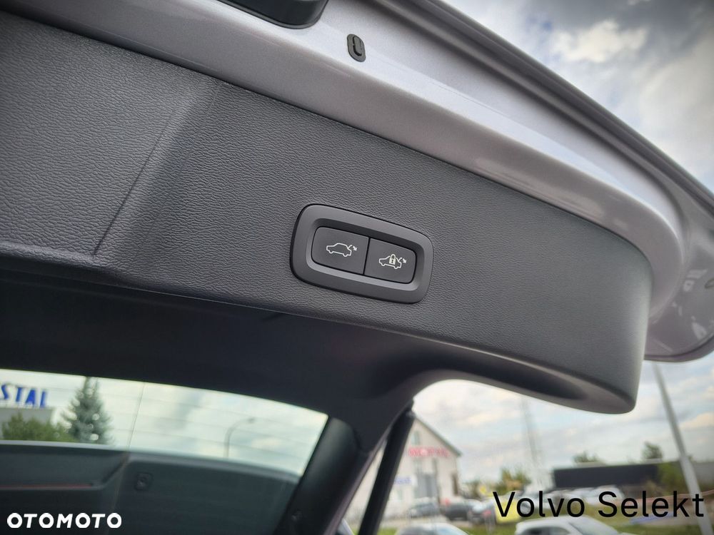 Volvo XC 40 - 29
