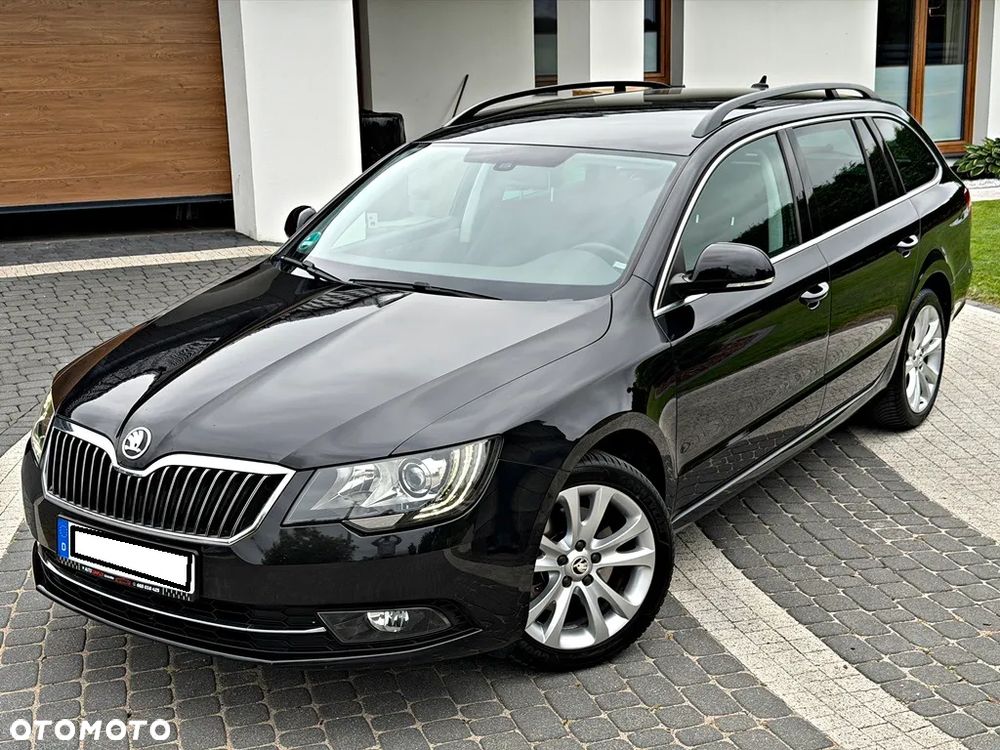 Skoda Superb 2.0 TDI Ambition DSG - 2
