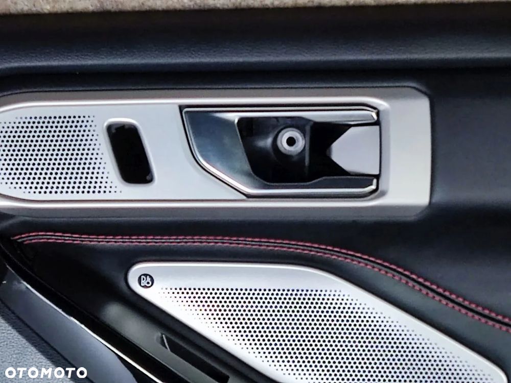 FORD EXPLORER od 2020r Fotele Kanapy Boczki 7 osób - 10