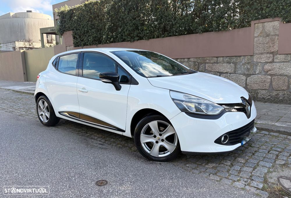 Renault Clio 1.5 dCi Luxe - 3