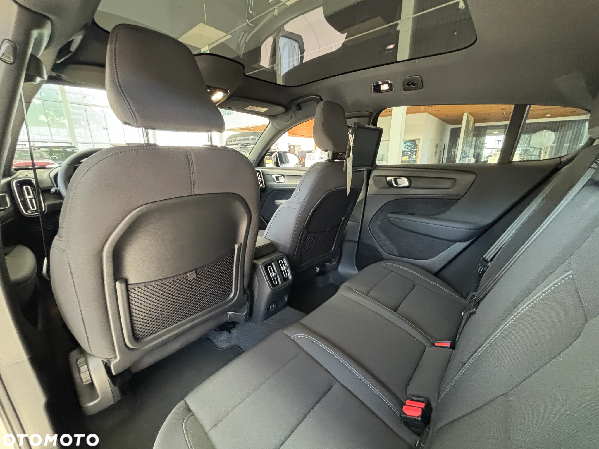 Volvo C40 Recharge Plus - 9