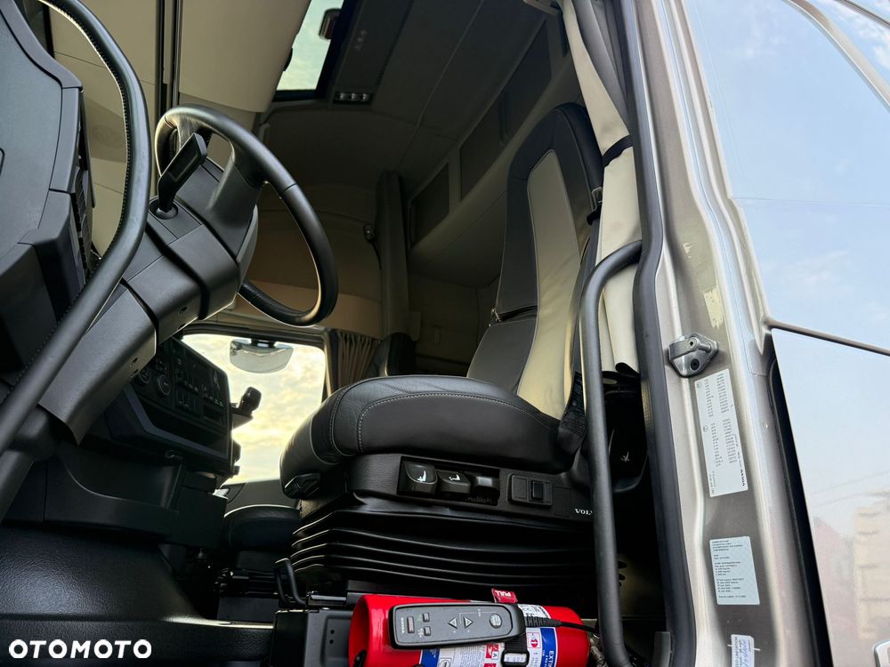 Volvo FH/540/EURO6/FULL LED/SKÓRY/NAVI/METALIK /ON1100 L/SPROWADZONY - 23
