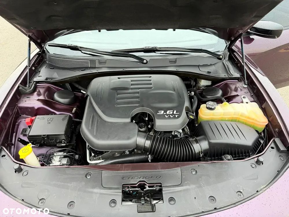 Dodge Charger - 9