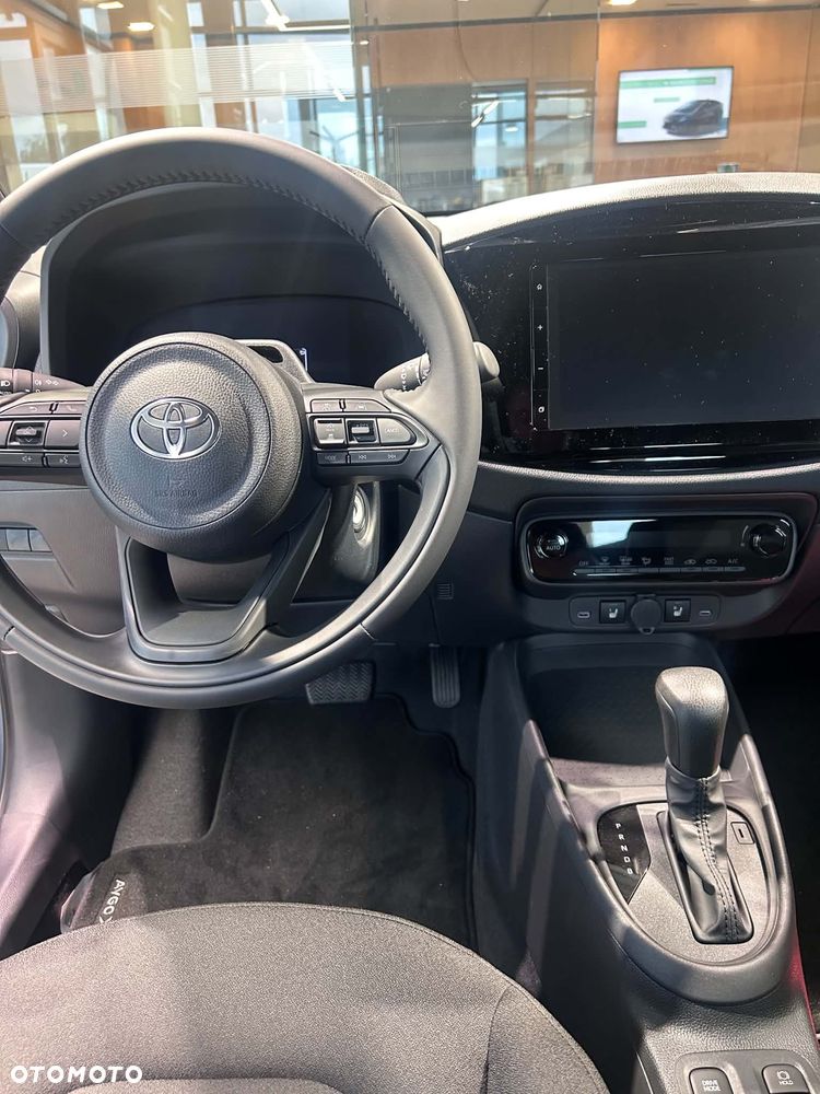 Toyota Aygo X Hybrid 1.5 Comfort e-CVT - 18