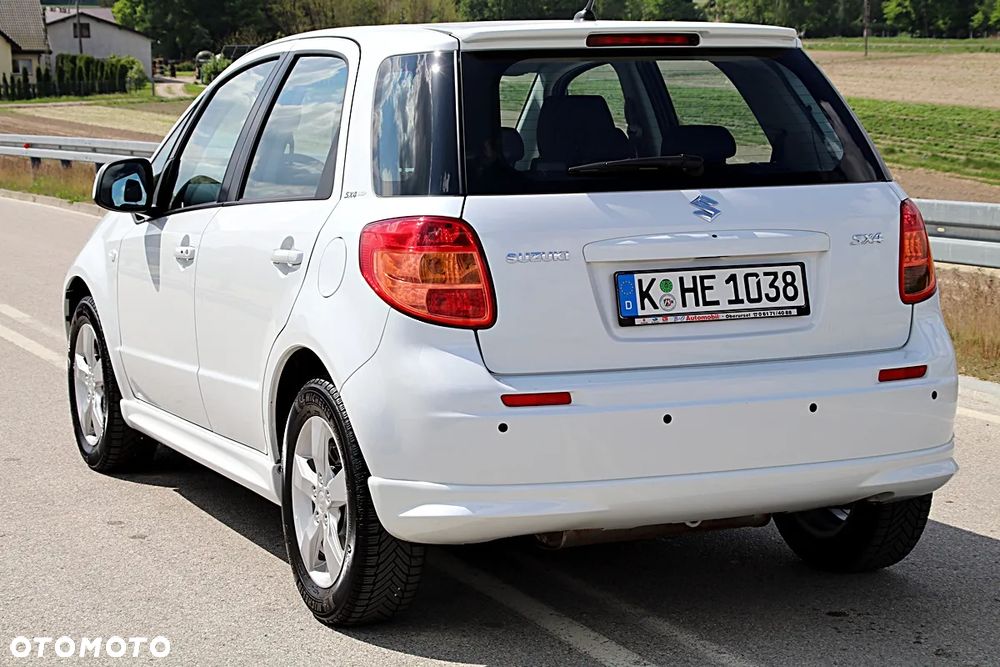 Suzuki SX4 1.6 VVT 4x2 City - 8