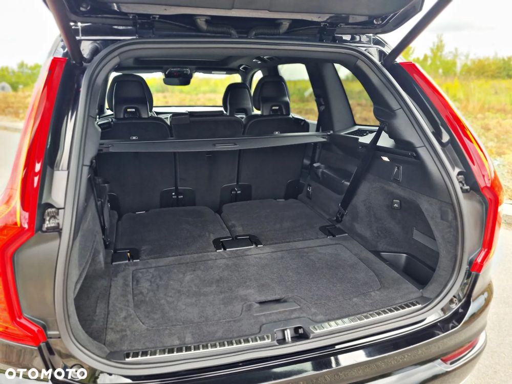 Volvo XC 90 B5 D AWD Geartronic Momentum - 16