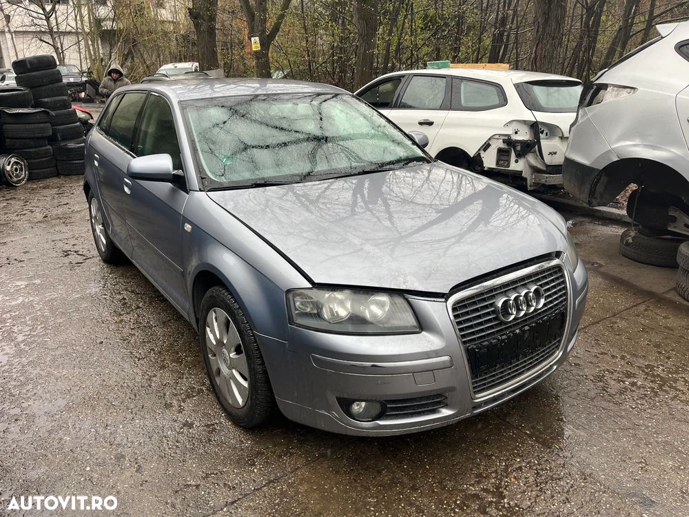 Dezmembrez Audi A3 8P facelift 4 usi gri LY7H 2006 1,6 FSI benzina cod BLP 85KW HBM - 1