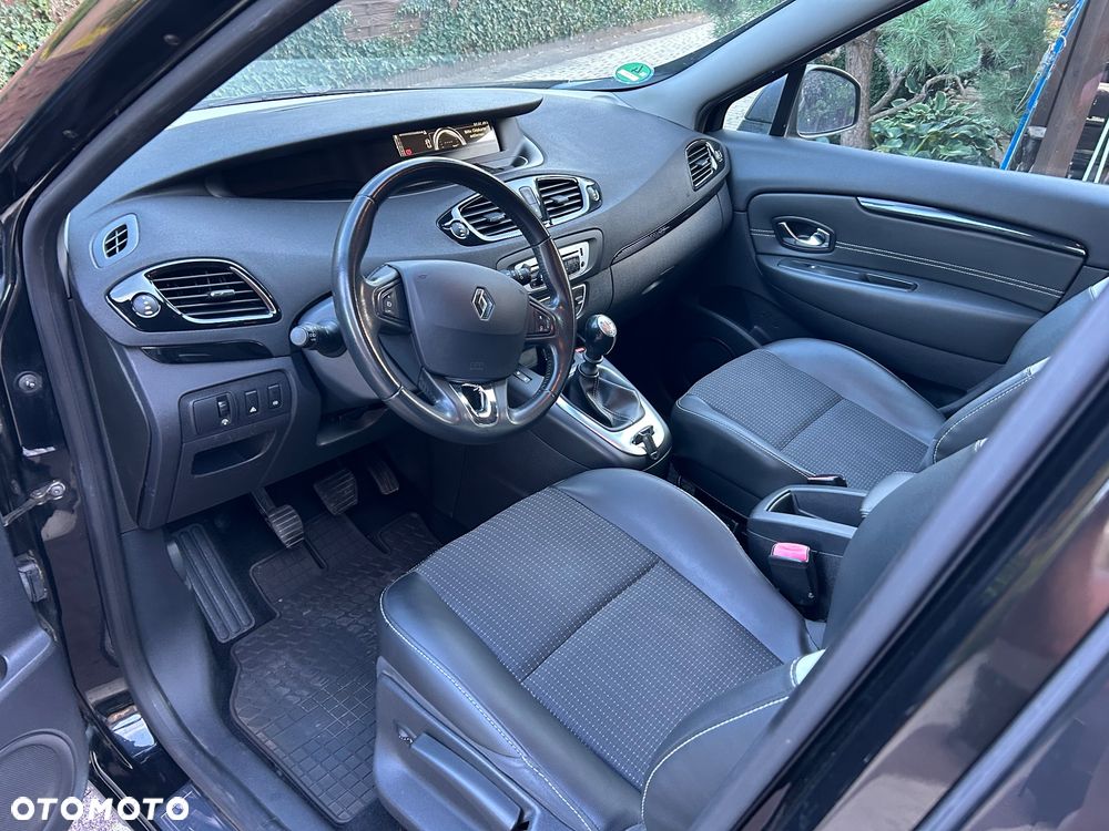 Renault Scenic - 13