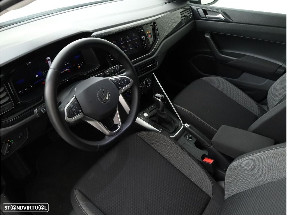 VW Taigo 1.0 TSI Urban DSG - 14