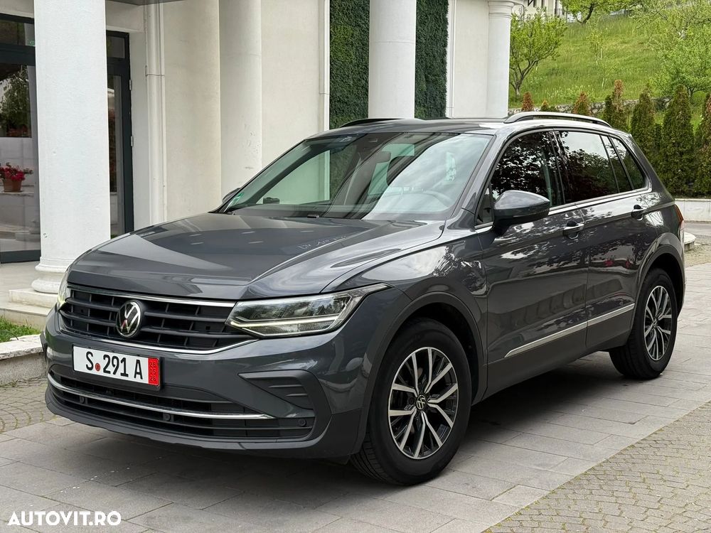 Volkswagen Tiguan - 33