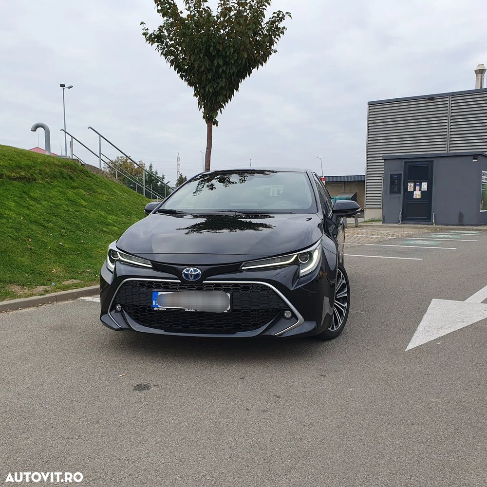 Toyota Corolla 1.8 HSD Exclusive interior Negru - 4