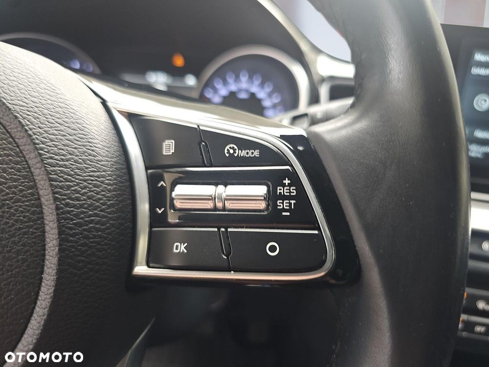 Kia Ceed 1.6 CRDi SCR L - 15