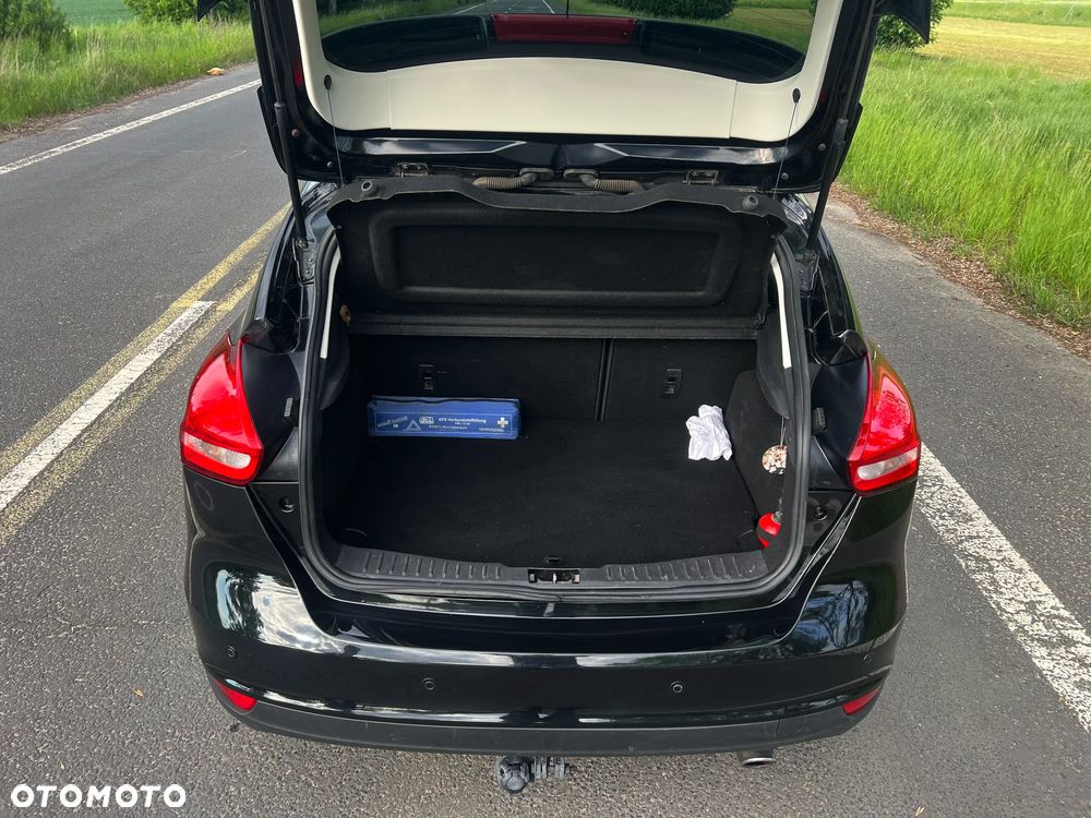 Ford Focus 1.5 EcoBoost STart-Stopp-System TITANIUM - 23