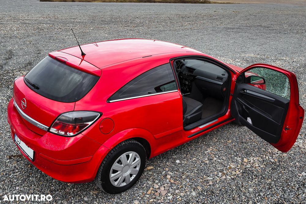 Opel Astra GTC 1.7 CDTI Sport - 4