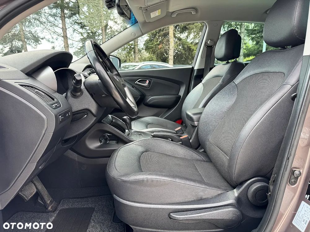 Hyundai ix35 2.0 GDI Premium 4WD - 18