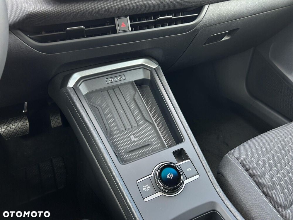 Volkswagen T-Roc - 28