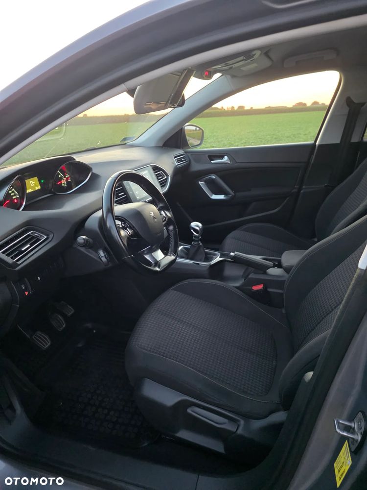 Peugeot 308 1.2 PureTech GPF Active Pack S&S - 21