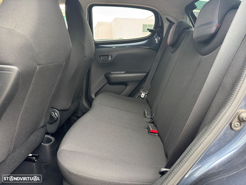 Peugeot 108 1.2 PureTech Allure - 23